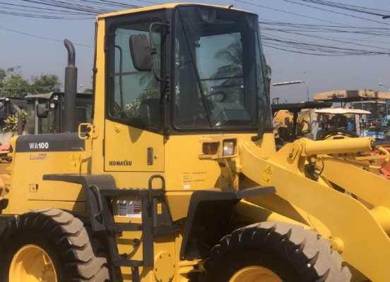 ขายรถตักล้อยาง KOMATSU WA100-3 นำเข้าเองจากญี่ปุ่น สภาพสวยพร้อมใช้ มีVDOการทำงานครับ