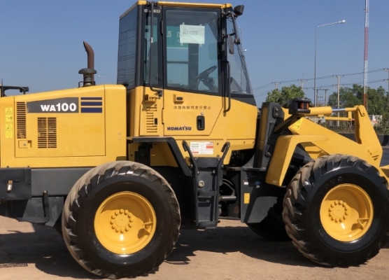 ขายรถตักล้อยาง KOMATSU WA100-5 นำเข้าเองจากญี่ปุ่น สภาพสวยพร้อมใช้งาน มีVDOการทำงานครับ