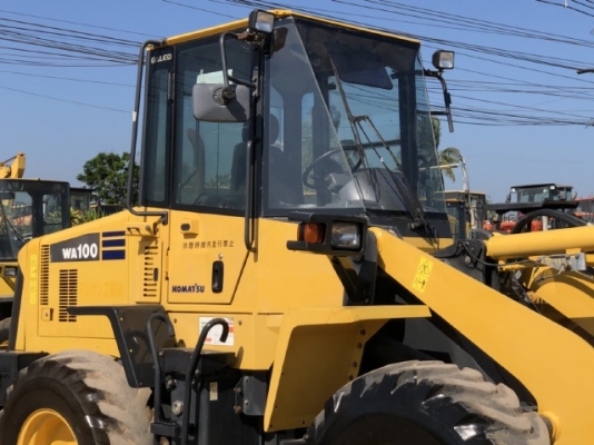 ขายรถตักล้อยาง KOMATSU WA100-5 นำเข้าเองจากญี่ปุ่น สภาพสวยพร้อมใช้งาน มีVDOการทำงานครับ