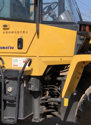 ขายรถตักล้อยาง KOMATSU WA100-5 นำเข้าเองจากญี่ปุ่น สภาพสวยพร้อมใช้งาน มีVDOการทำงานครับ