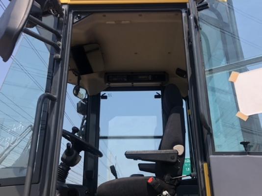 ขายรถตักล้อยาง KOMATSU WA100-7 ปี 2017 นำเข้าจากญี่ปุ่น สภาพสวยพร้อมใช้งาน มีVDOการทำงานครับ