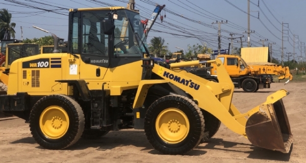 ขายรถตักล้อยาง KOMATSU WA100-7 ปี 2017 นำเข้าจากญี่ปุ่น สภาพสวยพร้อมใช้งาน มีVDOการทำงานครับ