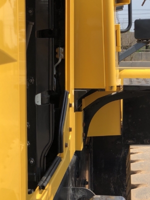 ขายรถตักล้อยาง KOMATSU WA100-7 ปี 2017 นำเข้าจากญี่ปุ่น สภาพสวยพร้อมใช้งาน มีVDOการทำงานครับ
