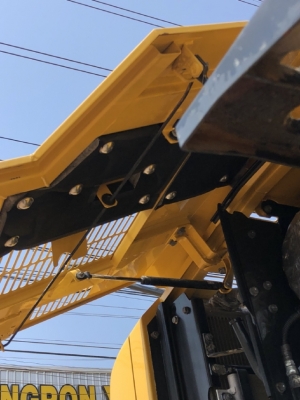 ขายรถตักล้อยาง KOMATSU WA100-7 ปี 2017 นำเข้าจากญี่ปุ่น สภาพสวยพร้อมใช้งาน มีVDOการทำงานครับ