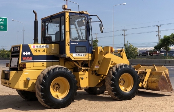 ขายรถตักล้อยาง KOMATSU WA150-1 นำเข้าเองจากญี่ปุ่น สภาพสวยพร้อมใช้ มีVDOการทำงานครับ