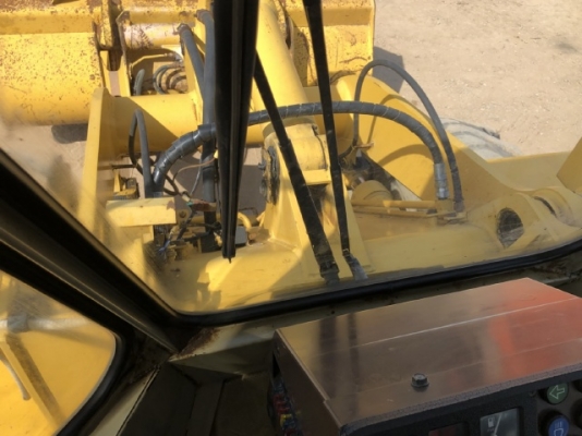 ขายรถตักล้อยาง KOMATSU WA150-1 นำเข้าเองจากญี่ปุ่น สภาพสวยพร้อมใช้ มีVDOการทำงานครับ
