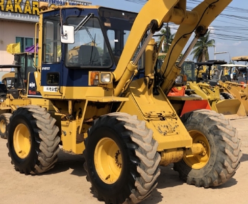 ขายรถตักล้อยาง KOMATSU WA150-1 นำเข้าเองจากญี่ปุ่น สภาพสวยพร้อมใช้ มีVDOการทำงานครับ