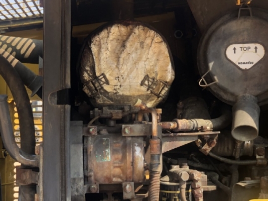 ขายรถตักล้อยาง KOMATSU WA150-6 ปี 2014 นำเข้าเองจากญี่ปุ่น สภาพสวยพร้อมใช้ มีVDOการทำงานครับ