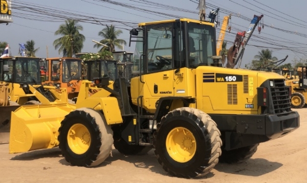 ขายรถตักล้อยาง KOMATSU WA150-6 ปี 2014 นำเข้าเองจากญี่ปุ่น สภาพสวยพร้อมใช้ มีVDOการทำงานครับ ขายรถตักล้อยาง KOMATSU WA150-6 ปี 2014 นำเข้าเองจากญี่ปุ่น สภาพสวยพร้อมใช้ มีVDOการทำงานครับ
