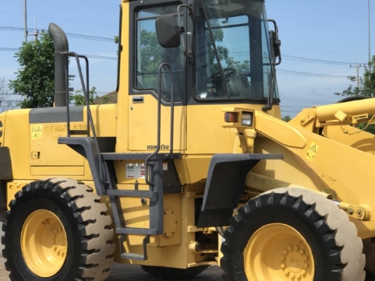 ขายรถตักล้อยาง KOMATSU WA200-3E แขนยาวพิเศษ รถนอกนำเข้าจากญี่ปุ่น สภาพสวยพร้อมใช้ มีVDOการทำงานครับ