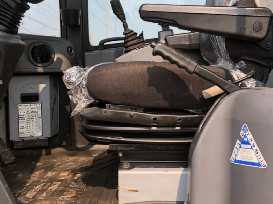 ขายรถตักล้อยาง KOMATSU WA200-6 ปี 2014 นำเข้าเองจากญี่ปุ่น สภาพสวยพร้อมใช้งาน มีVDOการทำงานครับ