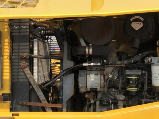 ขายรถตักล้อยาง KOMATSU WA200-6 ปี 2014 นำเข้าเองจากญี่ปุ่น สภาพสวยพร้อมใช้งาน มีVDOการทำงานครับ