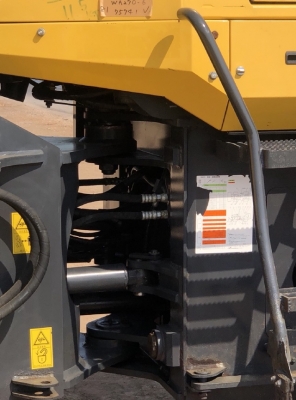 ขายรถตักล้อยาง KOMATSU WA270-6 ปี 2012 แขนยาวพิเศษ นำเข้าเองจากญี่ปุ่น มีVDOการทำงานครับ