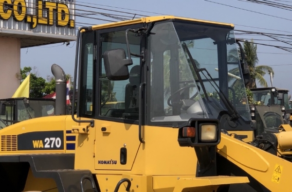 ขายรถตักล้อยาง KOMATSU WA270-6 ปี 2012 แขนยาวพิเศษ นำเข้าเองจากญี่ปุ่น มีVDOการทำงานครับ