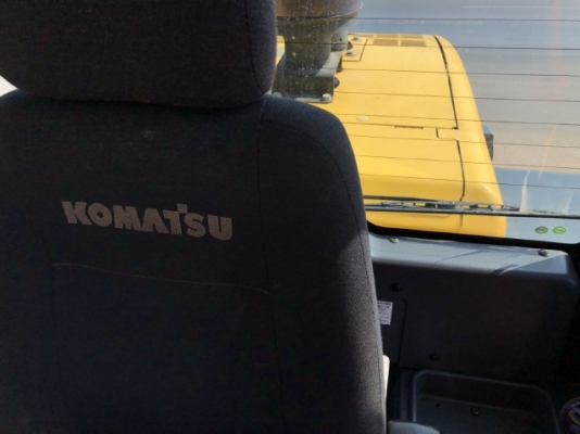 ขายรถตักล้อยาง KOMATSU WA270-6 ปี 2012 แขนยาวพิเศษ นำเข้าเองจากญี่ปุ่น มีVDOการทำงานครับ