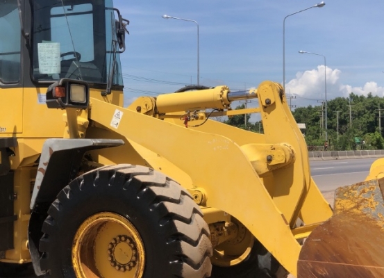 ขายรถตักล้อยาง KOMATSU WA300-3E นำเข้าเองจากญี่ปุ่น สภาพสวยพร้อมใช้ มีVDOการทำงานครับ