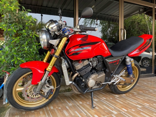 CB400 Super4 VersionR สภาพหล่อๆ ทะเบียนโอน ภาษี64 CB400 Super4 VersionR สภาพหล่อๆ ทะเบียนโอน ภาษี64