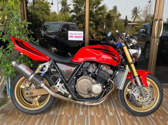 CB400 Super4 VersionR สภาพหล่อๆ ทะเบียนโอน ภาษี64 CB400 Super4 VersionR สภาพหล่อๆ ทะเบียนโอน ภาษี64