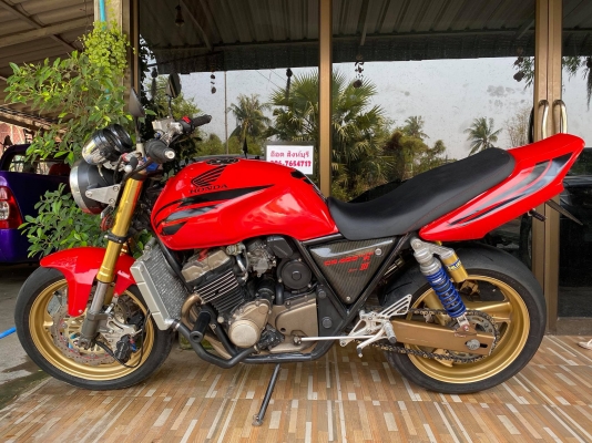 CB400 Super4 VersionR สภาพหล่อๆ ทะเบียนโอน ภาษี64 CB400 Super4 VersionR สภาพหล่อๆ ทะเบียนโอน ภาษี64