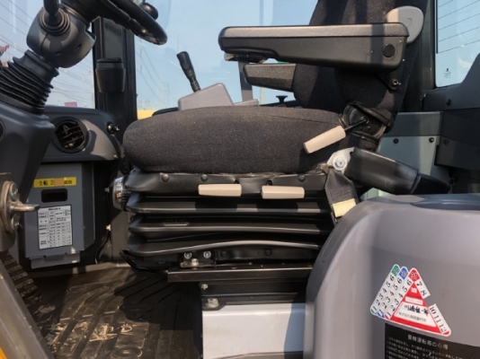 ขายรถตักล้อยาง KOMATSU WA320-6 ปี 2014 นำเข้าเองจากญี่ปุ่น สภาพสวยพร้อมใช้งาน มีVDOการทำงานครับ