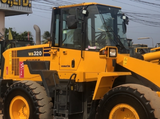 ขายรถตักล้อยาง KOMATSU WA320-6 ปี 2014 นำเข้าเองจากญี่ปุ่น สภาพสวยพร้อมใช้งาน มีVDOการทำงานครับ