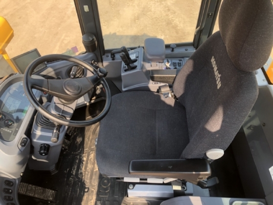 ขายรถตักล้อยาง KOMATSU WA320-6 ปี 2014 นำเข้าเองจากญี่ปุ่น สภาพสวยพร้อมใช้งาน มีVDOการทำงานครับ