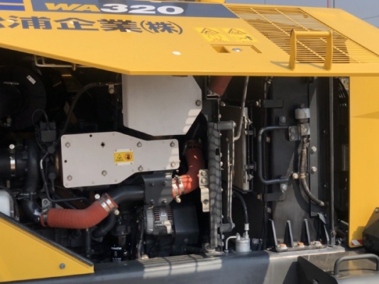 ขายรถตักล้อยาง KOMATSU WA320-7 ปี 2015 นำเข้าเองจากญี่ปุ่น สภาพสวยพร้อมใช้ มีVDOการทำงานครับ