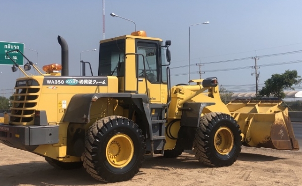 ขายรถตักล้อยาง KOMATSU WA350-3 นำเข้าเองจากญี่ปุ่น สภาพสวยพร้อมใช้งาน มีVDOการทำงานครับ