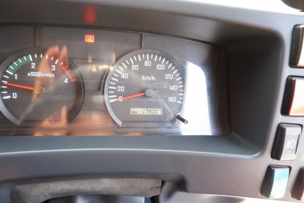 6 ล้อ ISUZU FRR 210 แรง กระบะดั้ม สามมิตร ปี 56 ไมล์ 170,000 สภาพพร้อมใช้ ยางดี สีหัวเดิม กระบะเก็บส 6 ล้อ ISUZU FRR 210 แรง กระบะดั้ม สามมิตร ปี 56 ไมล์ 170,000 สภาพพร้อมใช้ ยางดี สีหัวเดิม กระบะเก็บส