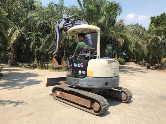 ขายแบคโฮ MITSUBISHI MM40SR(PC40)คอนโทลน้ำมัน ปั้มนิ้ว เดิมจากญี่ปุ่น100\% ทำงานสมบูรณ์ทุกระบบ รับรอง