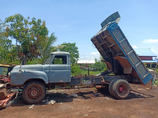 ขายดั้ม ISUZU หน้ายาว พร้อมใช้ เอกสาร พร้อมชุดโอน