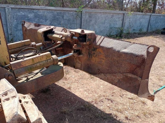 CAT D3C สไลใบมีดได้6ทิศทาง สภาพสวย CAT D3C สไลใบมีดได้6ทิศทาง สภาพสวย