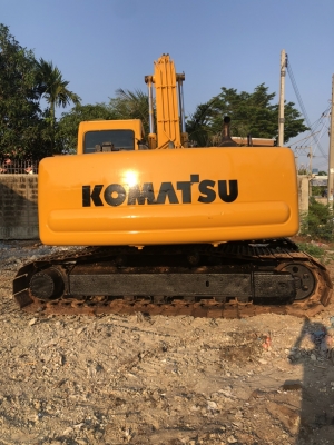 KOMATSU PC200-6 ช่วงล่างเต็ม เอกสารซื้อขาย สภาพสวยพร้อมใช้งาน