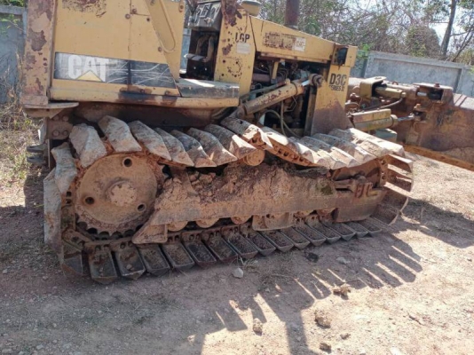 CAT D3C สไลใบมีดได้6ทิศทาง สภาพสวย CAT D3C สไลใบมีดได้6ทิศทาง สภาพสวย