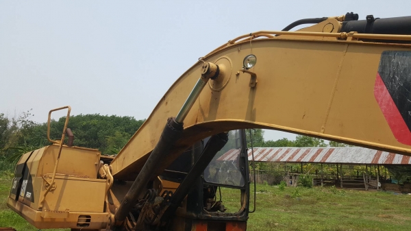 ขายตามสภาพ แบคโฮ CAT 320 V.2 ตัวเดินเสีย 1 ข้าง เครื่องเดิม ปั้มดี ไม่มีไฟฟ้า เอกสารใบซื้อขาย ราคาต่อรองได้ครับ ขายตามสภาพ แบคโฮ CAT 320 V.2 ตัวเดินเสีย 1 ข้าง เครื่องเดิม ปั้มดี ไม่มีไฟฟ้า เอกสารใบซื้อขาย ราคาต่อรองได้ครับ