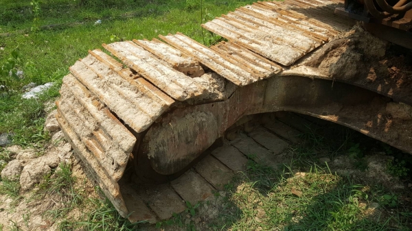 ขายตามสภาพ แบคโฮ CAT 320 V.2 ตัวเดินเสีย 1 ข้าง เครื่องเดิม ปั้มดี ไม่มีไฟฟ้า เอกสารใบซื้อขาย ราคาต่อรองได้ครับ ขายตามสภาพ แบคโฮ CAT 320 V.2 ตัวเดินเสีย 1 ข้าง เครื่องเดิม ปั้มดี ไม่มีไฟฟ้า เอกสารใบซื้อขาย ราคาต่อรองได้ครับ