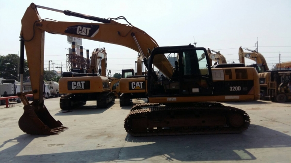 ขายรถขุดขนาด 20 ตัน CATERPILLAR,320D GC