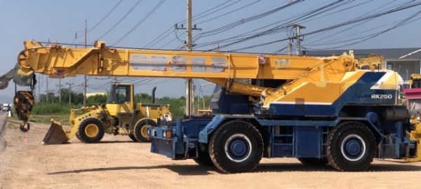 ขายรถเครน KOBELCO RK250 (ขนาด 25 ตัน) นำเข้าเองจากญี่ปุ่น สภาพสวยพร้อมใช้งาน มีVDOการทำงานครับ ขายรถเครน KOBELCO RK250 (ขนาด 25 ตัน) นำเข้าเองจากญี่ปุ่น สภาพสวยพร้อมใช้งาน มีVDOการทำงานครับ