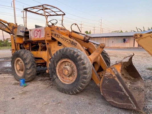 ขาย 159,000 รถตักล้อยาง 2 เพลา KOMATSU JH60 เครื่องดี เกียร์ดี สภาพจอด ติดทำงานได้ สนใจดูรถ ที่ จังห ขาย 159,000 รถตักล้อยาง 2 เพลา KOMATSU JH60 เครื่องดี เกียร์ดี สภาพจอด ติดทำงานได้ สนใจดูรถ ที่ จังห