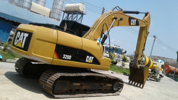 CAT320D เอกสารเล่มทะเบียน สภาพสวย คอมนอก15,000 CAT320D เอกสารเล่มทะเบียน สภาพสวย คอมนอก15,000