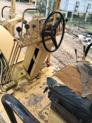 ขายด่วน!!รถเกรดCAT12G สภาพสวย เล่มทะบียนพร้อม ลงงานได้เลย ราคาคุยกันได้ค่ะ