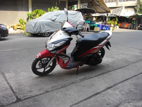 ขาย MIO 125i หัวฉีด ตัวท๊อป ล้อแม็ก สวยเข้ม เครื่องเดิมๆ ราคา 17500 บาท