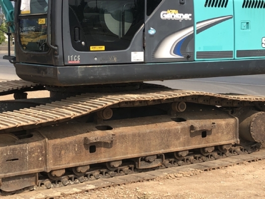 ขายรถขุด KOBELCO SK200 MARK 8 ปี 2009 นำเข้าเองจากญี่ปุ่น สภาพสวยพร้อมใช้งาน มีVDOการทำงานครับ