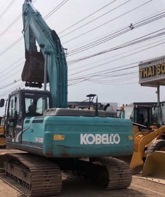 ขายรถขุด KOBELCO SK200 MARK 8 ปี 2009 นำเข้าเองจากญี่ปุ่น สภาพสวยพร้อมใช้งาน มีVDOการทำงานครับ