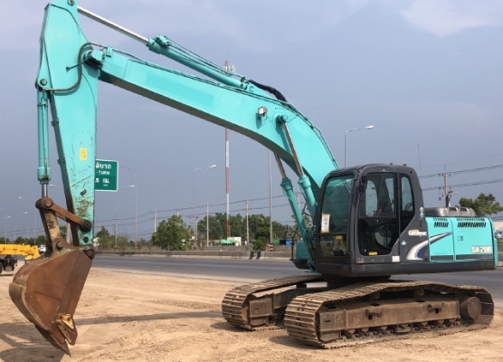 ขายรถขุด KOBELCO SK200 MARK 8 ปี 2009 นำเข้าเองจากญี่ปุ่น สภาพสวยพร้อมใช้งาน มีVDOการทำงานครับ