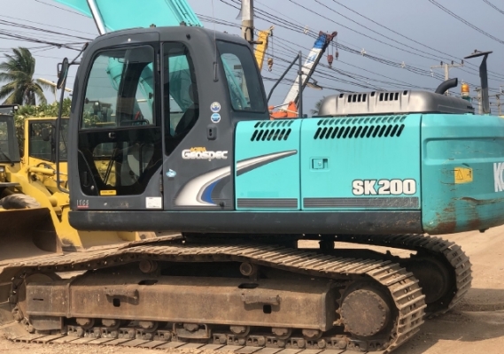 ขายรถขุด KOBELCO SK200 MARK 8 ปี 2009 นำเข้าเองจากญี่ปุ่น สภาพสวยพร้อมใช้งาน มีVDOการทำงานครับ