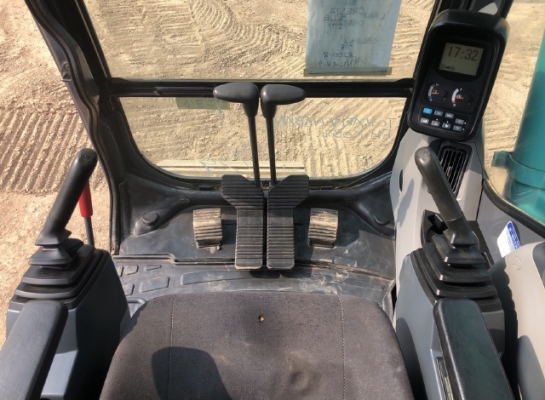 ขายรถขุด KOBELCO SK200 MARK 8 ปี 2009 นำเข้าเองจากญี่ปุ่น สภาพสวยพร้อมใช้งาน มีVDOการทำงานครับ