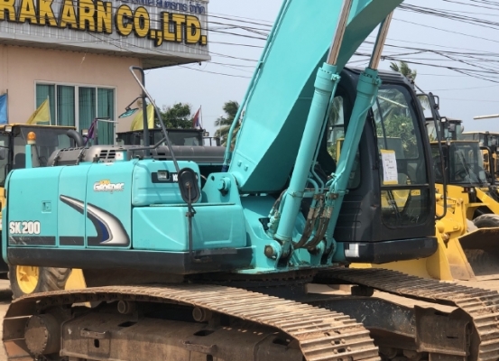 ขายรถขุด KOBELCO SK200 MARK 8 ปี 2009 นำเข้าเองจากญี่ปุ่น สภาพสวยพร้อมใช้งาน มีVDOการทำงานครับ