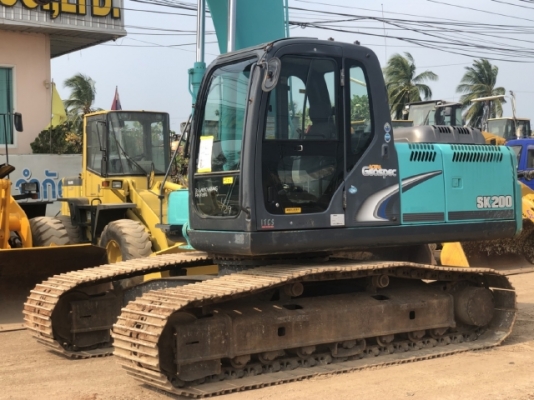 ขายรถขุด KOBELCO SK200 MARK 8 ปี 2009 นำเข้าเองจากญี่ปุ่น สภาพสวยพร้อมใช้งาน มีVDOการทำงานครับ