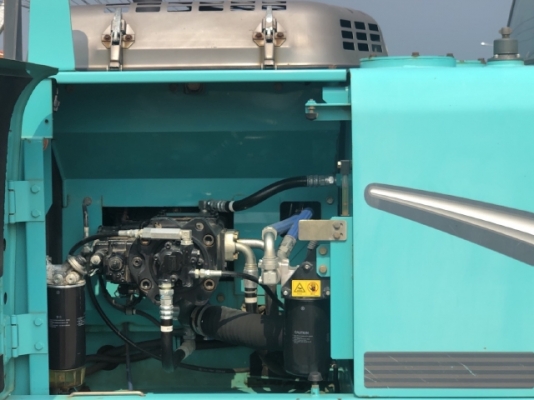 ขายรถขุด KOBELCO SK200 MARK 8 ปี 2009 นำเข้าเองจากญี่ปุ่น สภาพสวยพร้อมใช้งาน มีVDOการทำงานครับ ขายรถขุด KOBELCO SK200 MARK 8 ปี 2009 นำเข้าเองจากญี่ปุ่น สภาพสวยพร้อมใช้งาน มีVDOการทำงานครับ